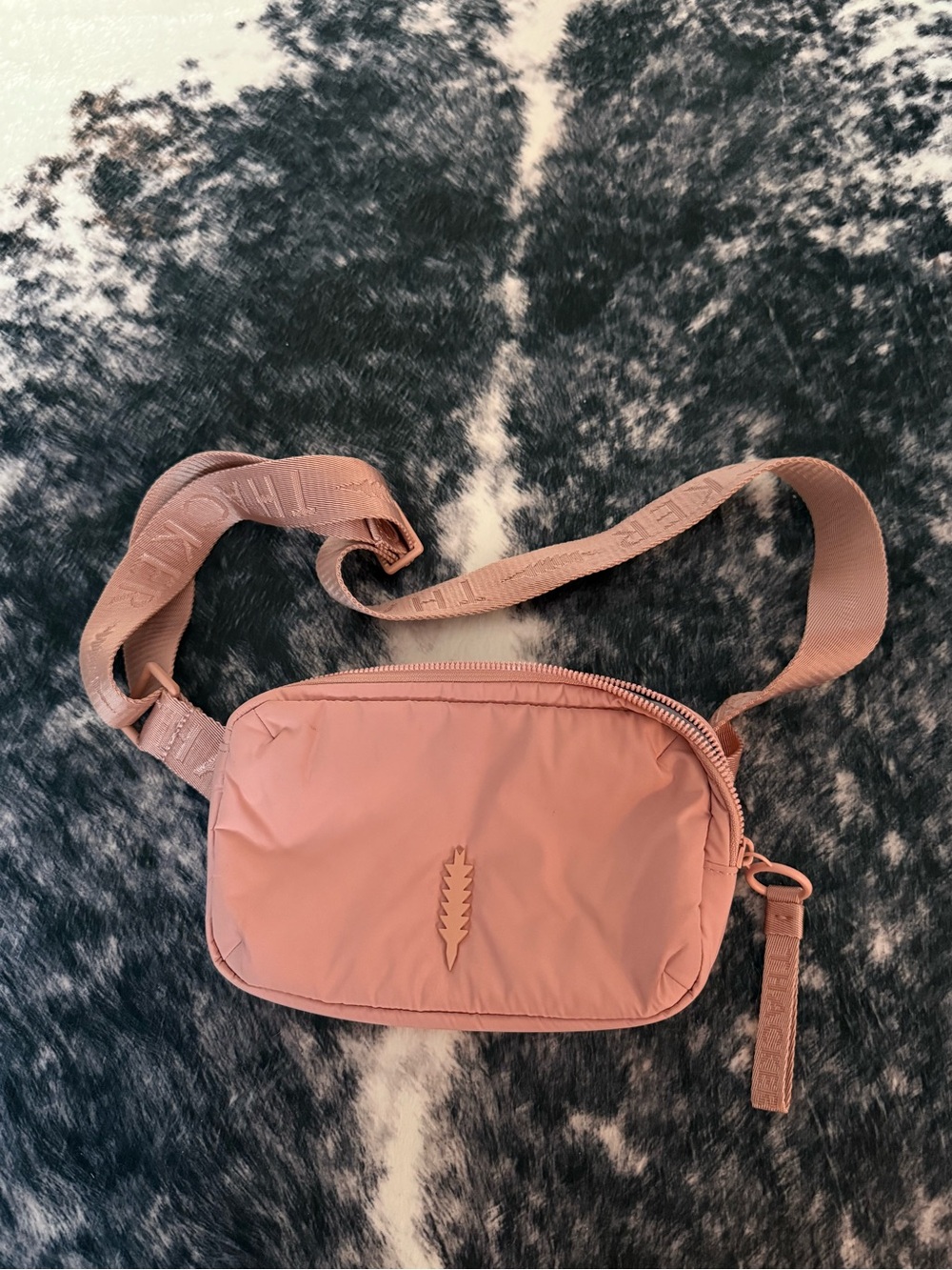 NWOT Thacker Fanny Pack